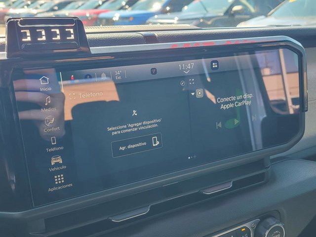 Used 2025 Jeep Gladiator Sport AWD/4WD image 19