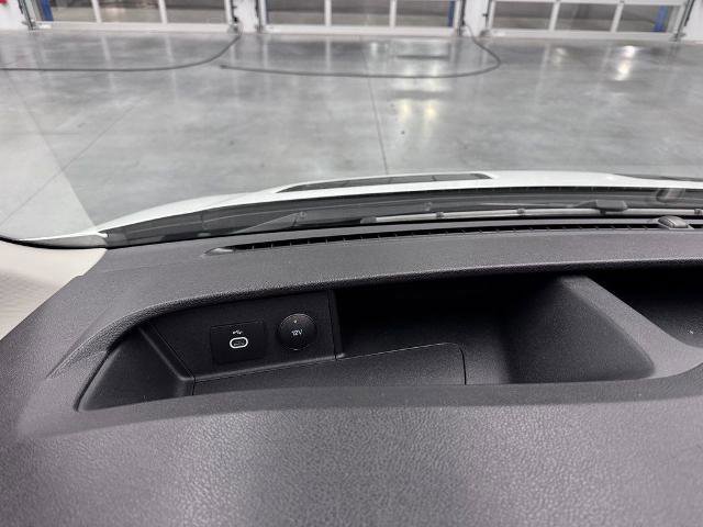 Certified 2022 Ford Transit 350 XLT RWD image 20