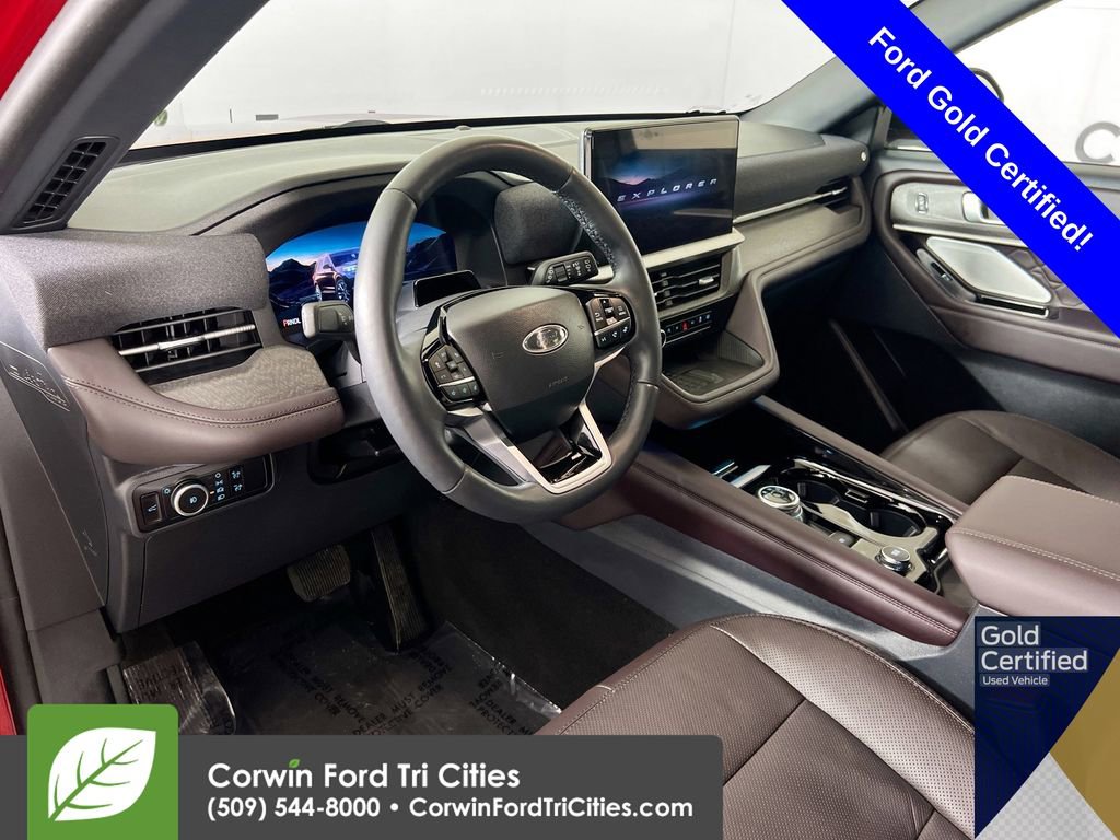 Certified 2025 Ford Explorer Platinum w/ Ultimate Package video 3