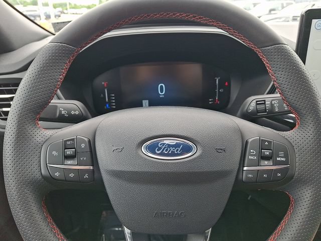 Certified 2023 Ford Escape ST-Line w/ Tech Pack #1 AWD/4WD image 18
