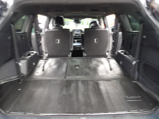 Used 2022 Toyota Highlander XSE AWD/4WD image 30