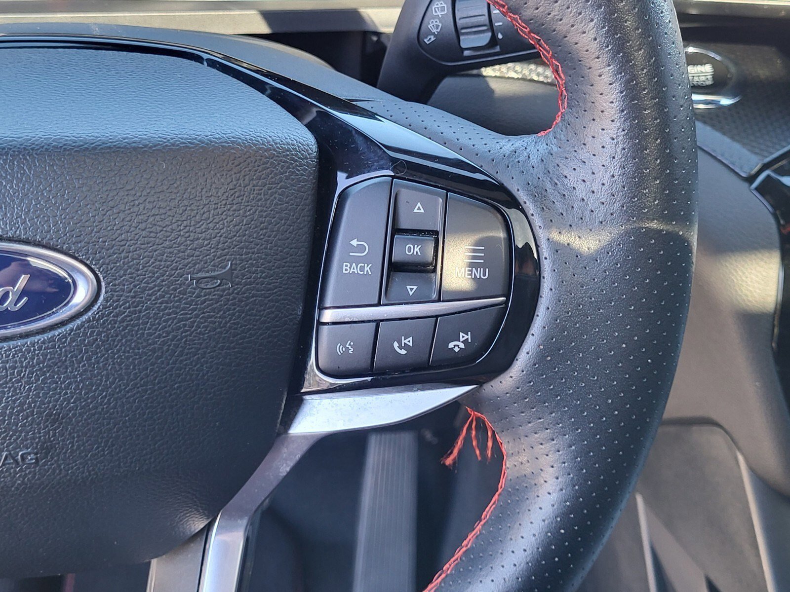 Certified 2023 Ford Explorer ST-Line w/ Class IV Trailer Tow Package image 28