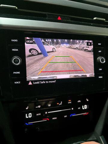 Used 2021 Volkswagen Arteon SE image 6