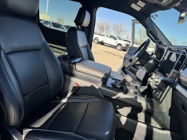 Certified 2025 Ford F150 Lariat w/ Equipment Group 502A High image 39