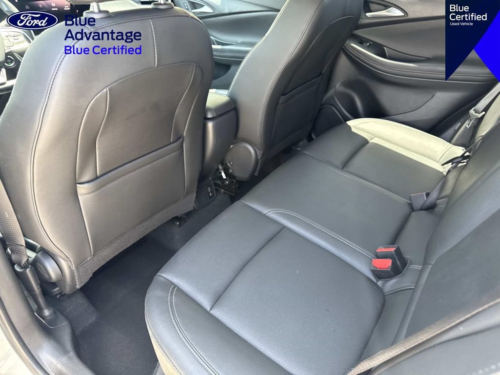 Used 2024 Buick Encore GX Sport Touring FWD image 12