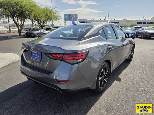 Used 2025 Nissan Sentra SV w/ All-Weather Package FWD image 7
