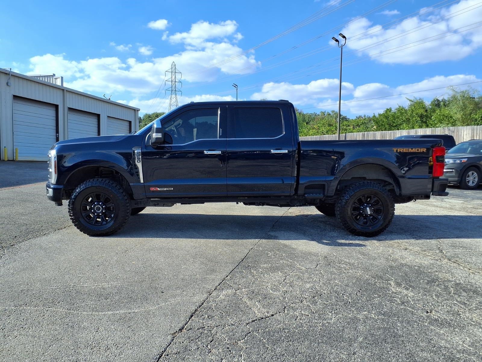 Certified 2024 Ford F250 Platinum w/ Tremor Off-Road Package AWD/4WD image 8