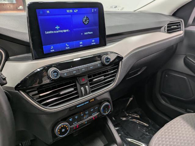 Certified 2022 Ford Escape SE w/ Cold Weather Package image 10