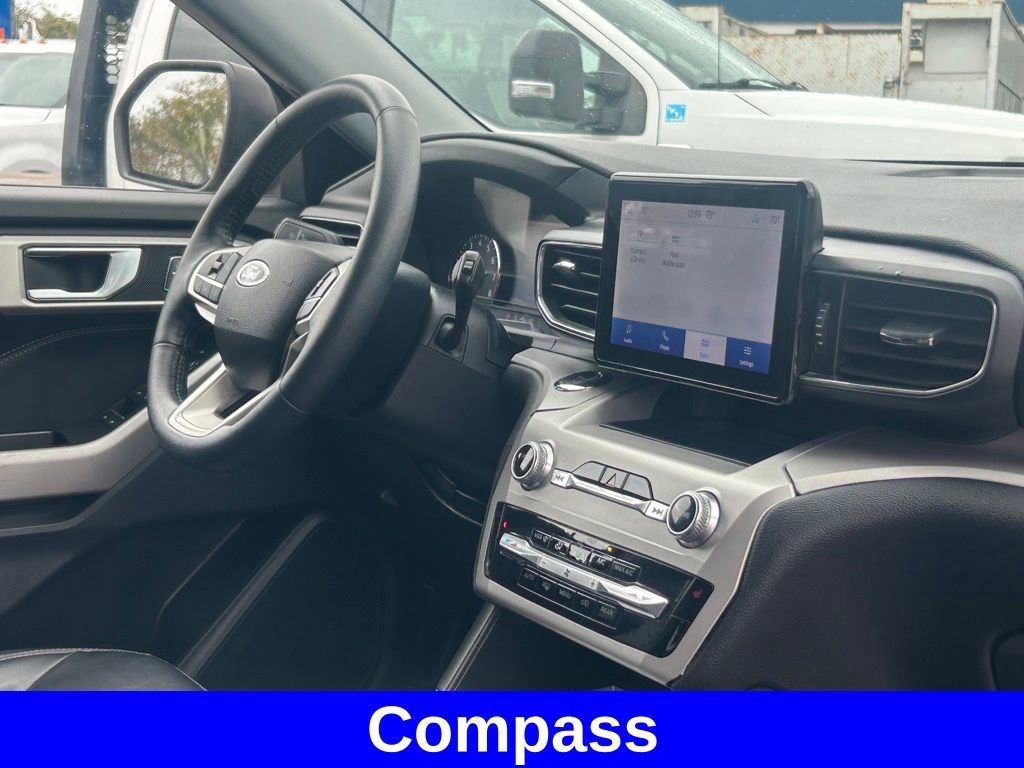 Certified 2022 Ford Explorer XLT w/ Equipment Group 202A image 27