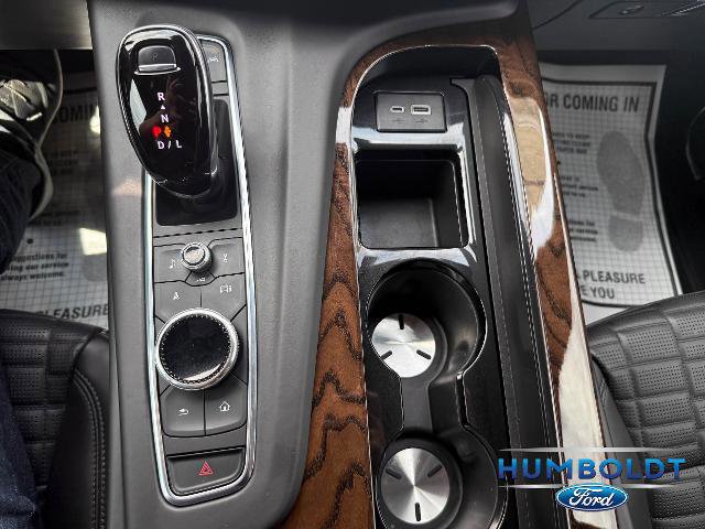 Used 2023 Cadillac Escalade Premium Luxury Platinum image 19