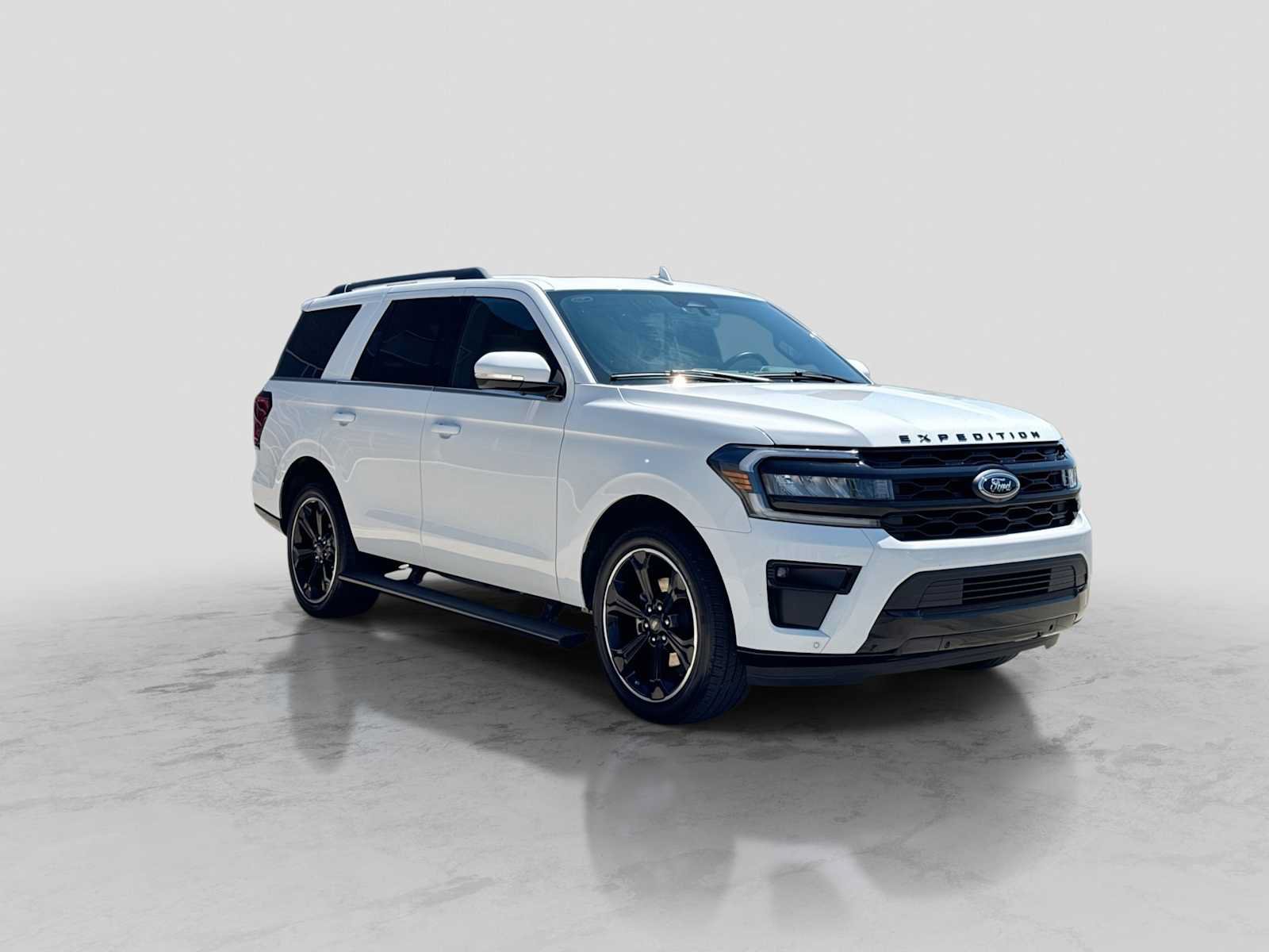 Certified 2024 Ford Expedition Limited AWD/4WD image 8