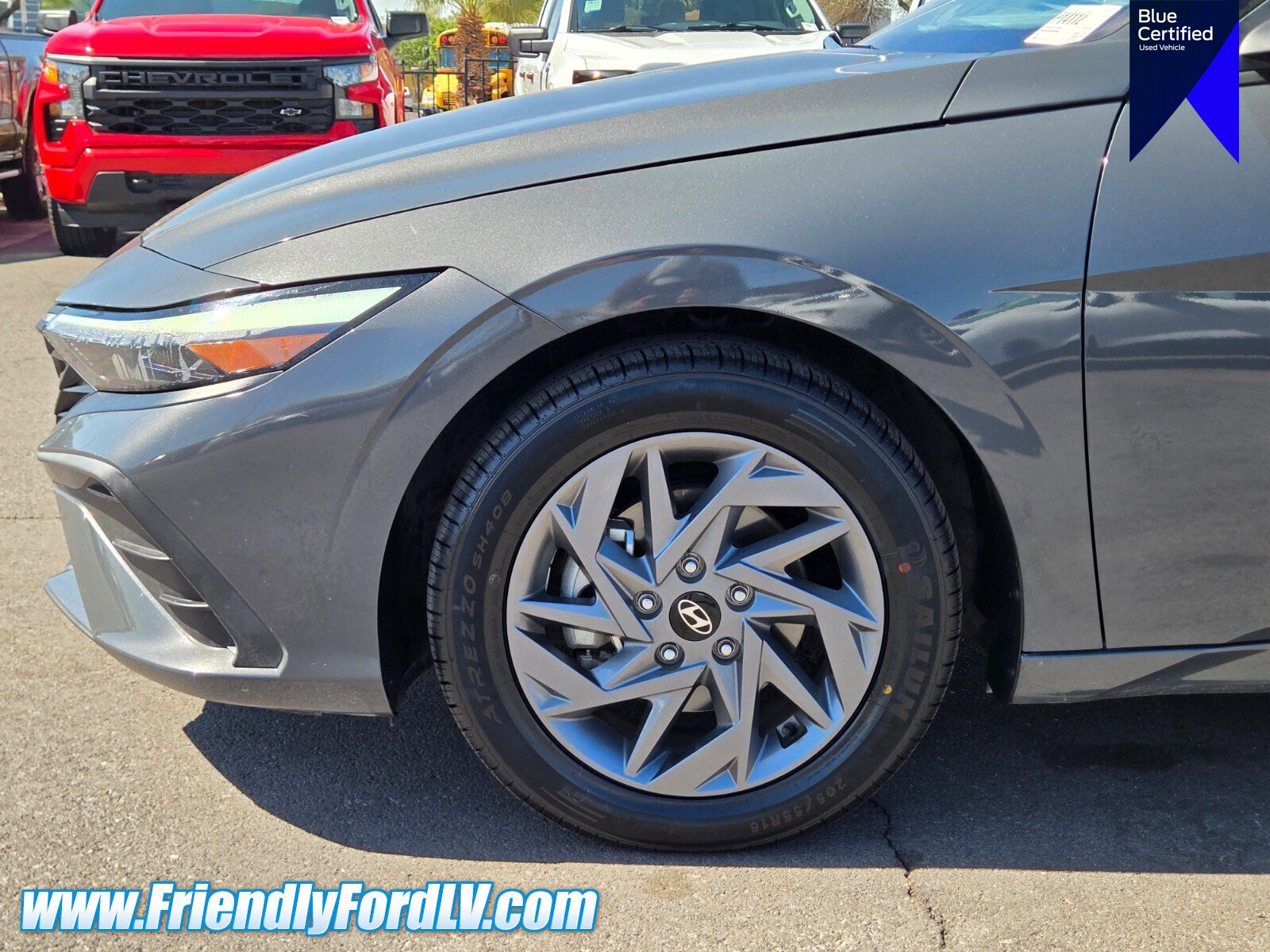 Used 2024 Hyundai Elantra SEL FWD image 8