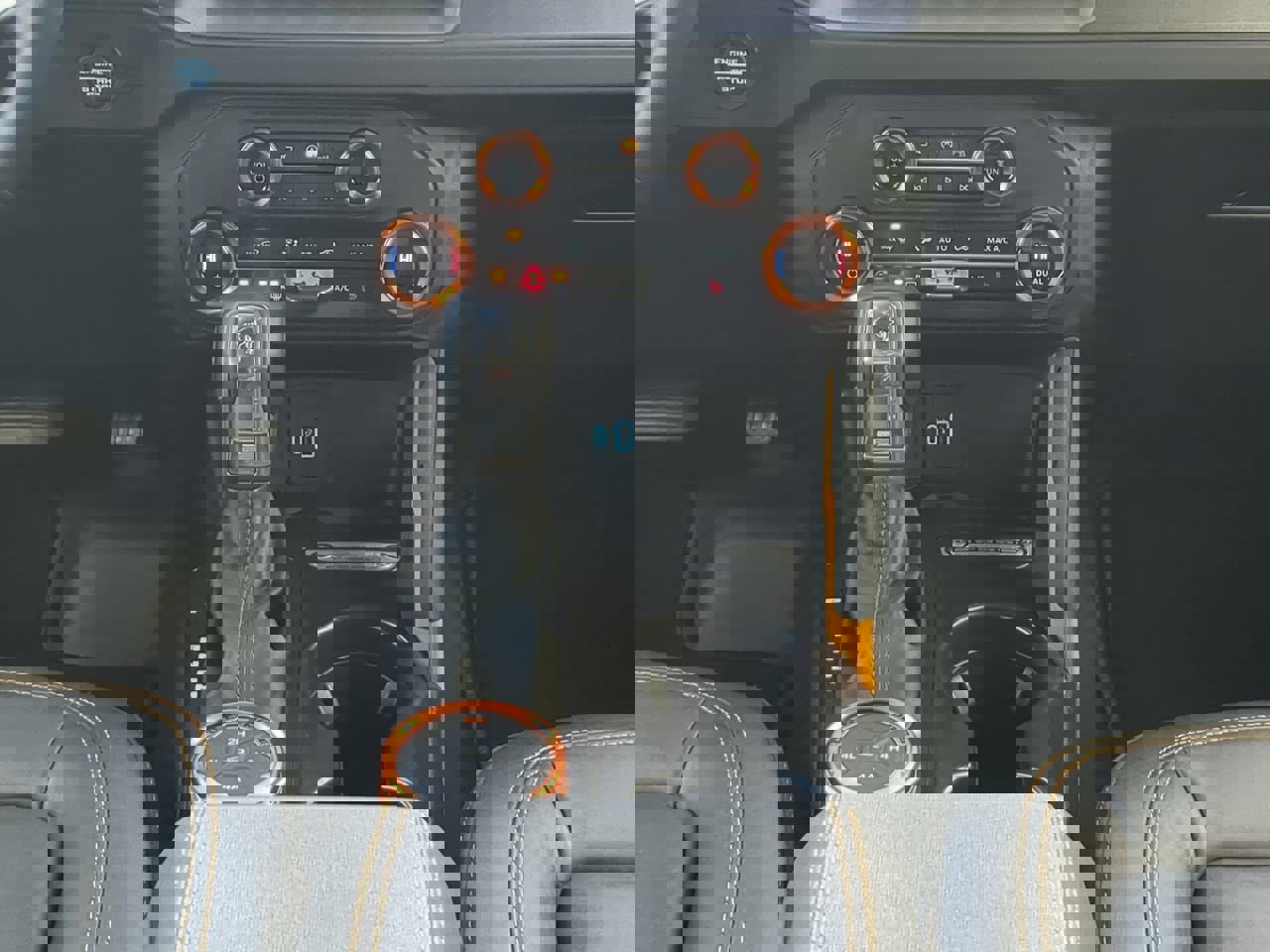 Certified 2024 Ford Bronco Badlands image 17