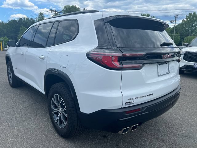Used 2025 GMC Acadia AT4 AWD/4WD image 5