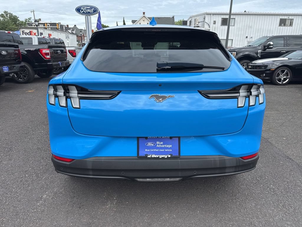 Certified 2022 Ford Mustang Mach-E Select AWD/4WD image 6