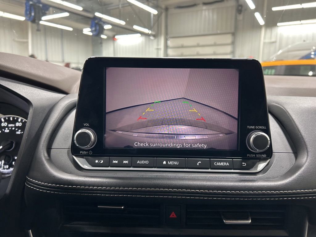 Used 2023 Nissan Rogue SV image 18