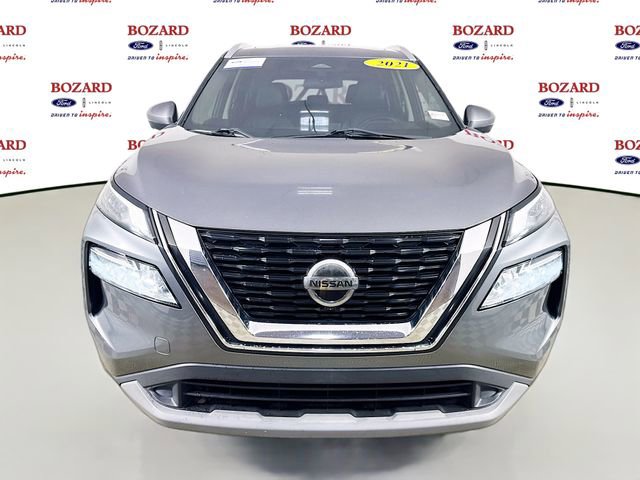 Used 2021 Nissan Rogue SV w/ Premium Package image 2