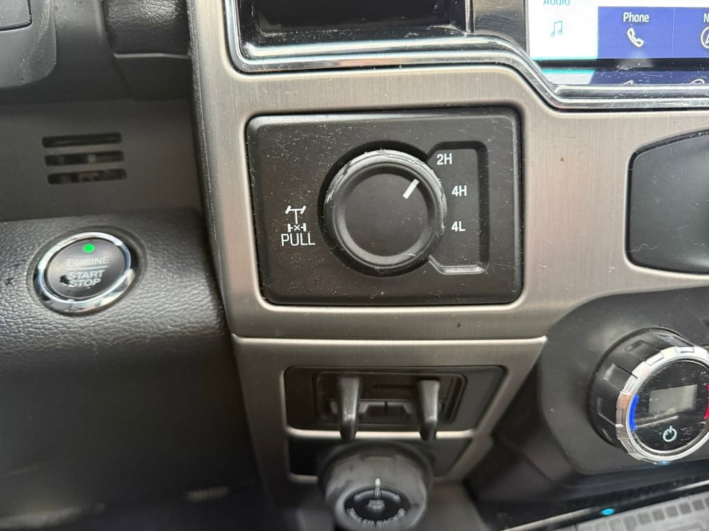 Certified 2022 Ford F350 Platinum w/ Tremor Off-Road Package image 20