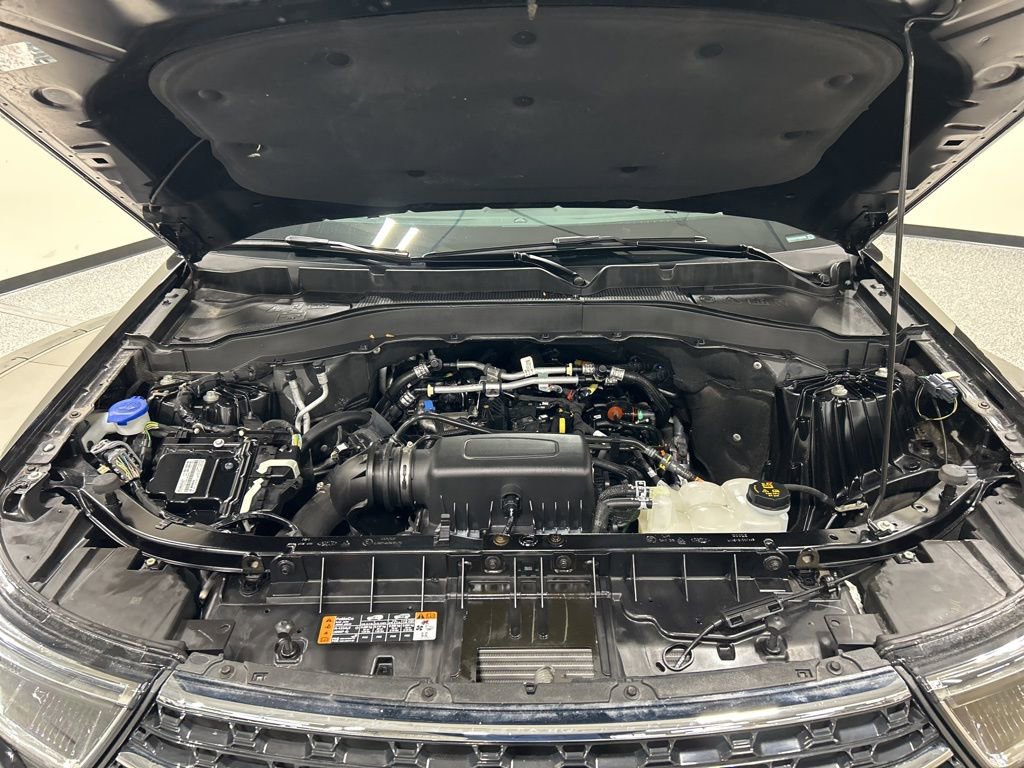 Certified 2023 Ford Explorer XLT w/ Equipment Group 202A image 32