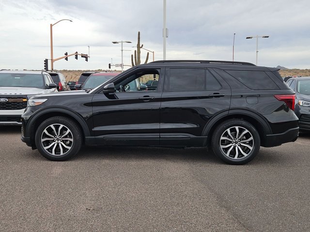 Certified 2022 Ford Explorer ST image 6