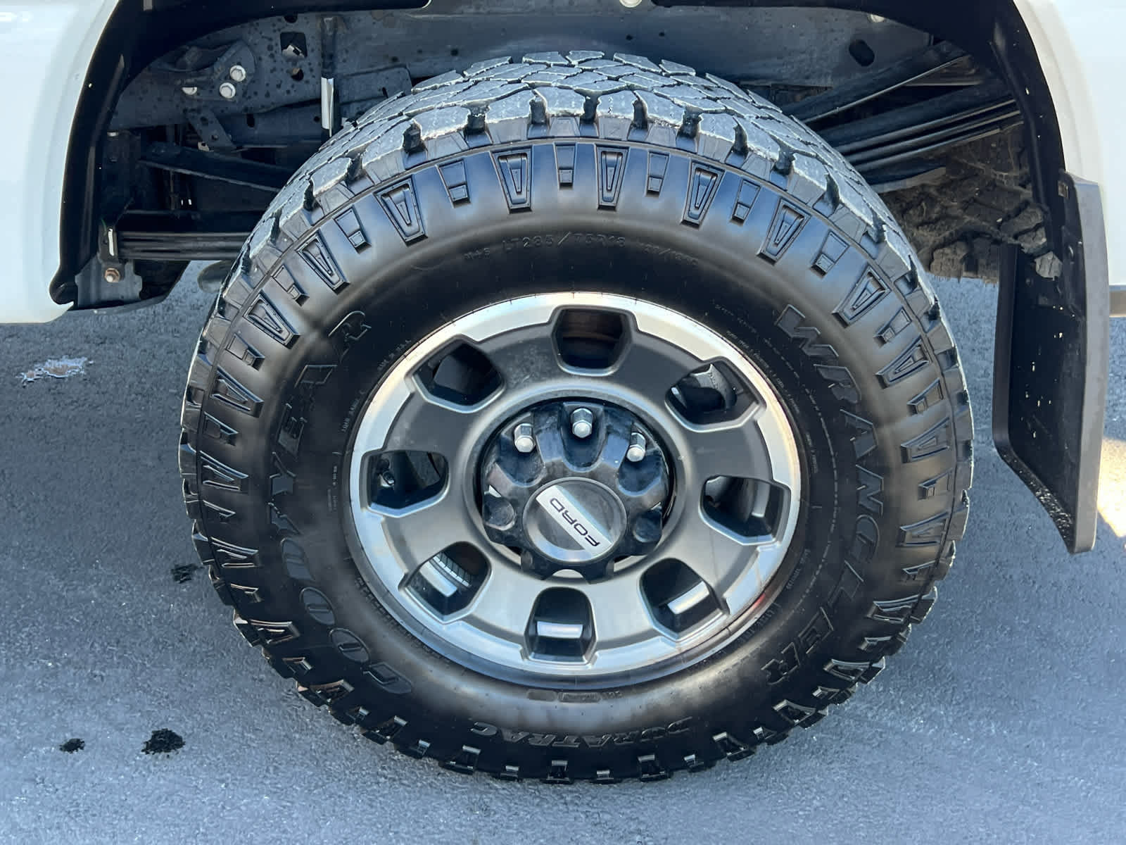 Certified 2024 Ford F350 Platinum w/ Tremor Off-Road Package image 14