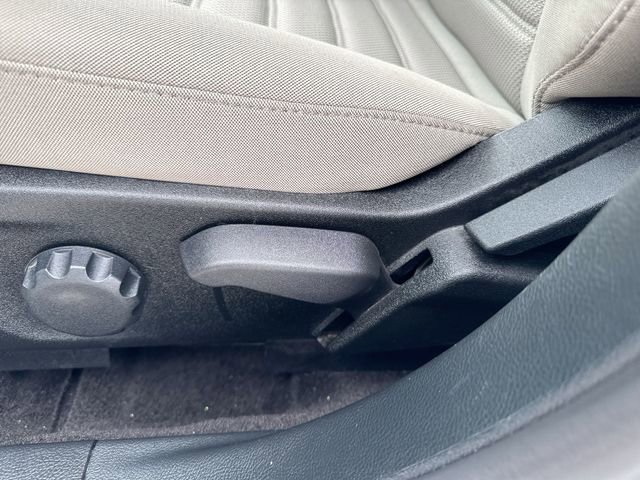 Certified 2018 Ford Fusion S FWD image 12