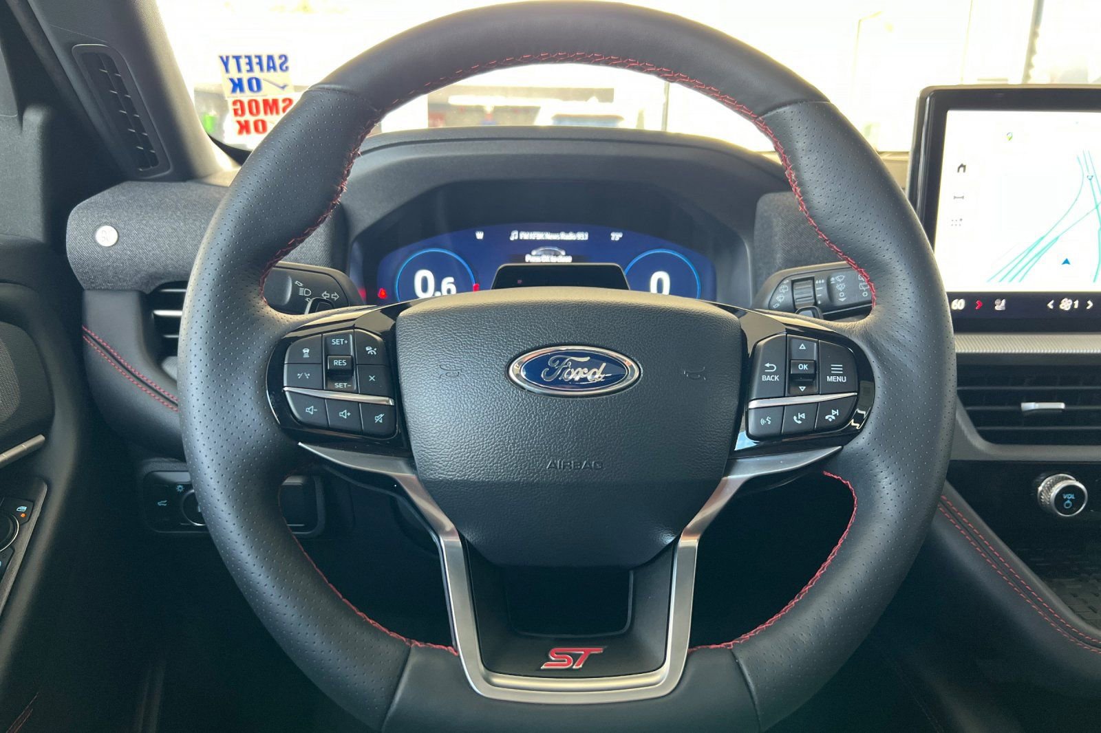 Certified 2025 Ford Explorer ST image 27