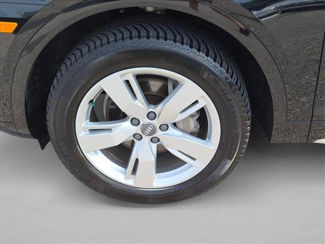 Used 2018 Audi Q5 2.0T Premium Plus AWD/4WD image 27