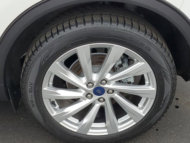 Certified 2021 Ford Escape Titanium w/ Titanium Elite Package image 6