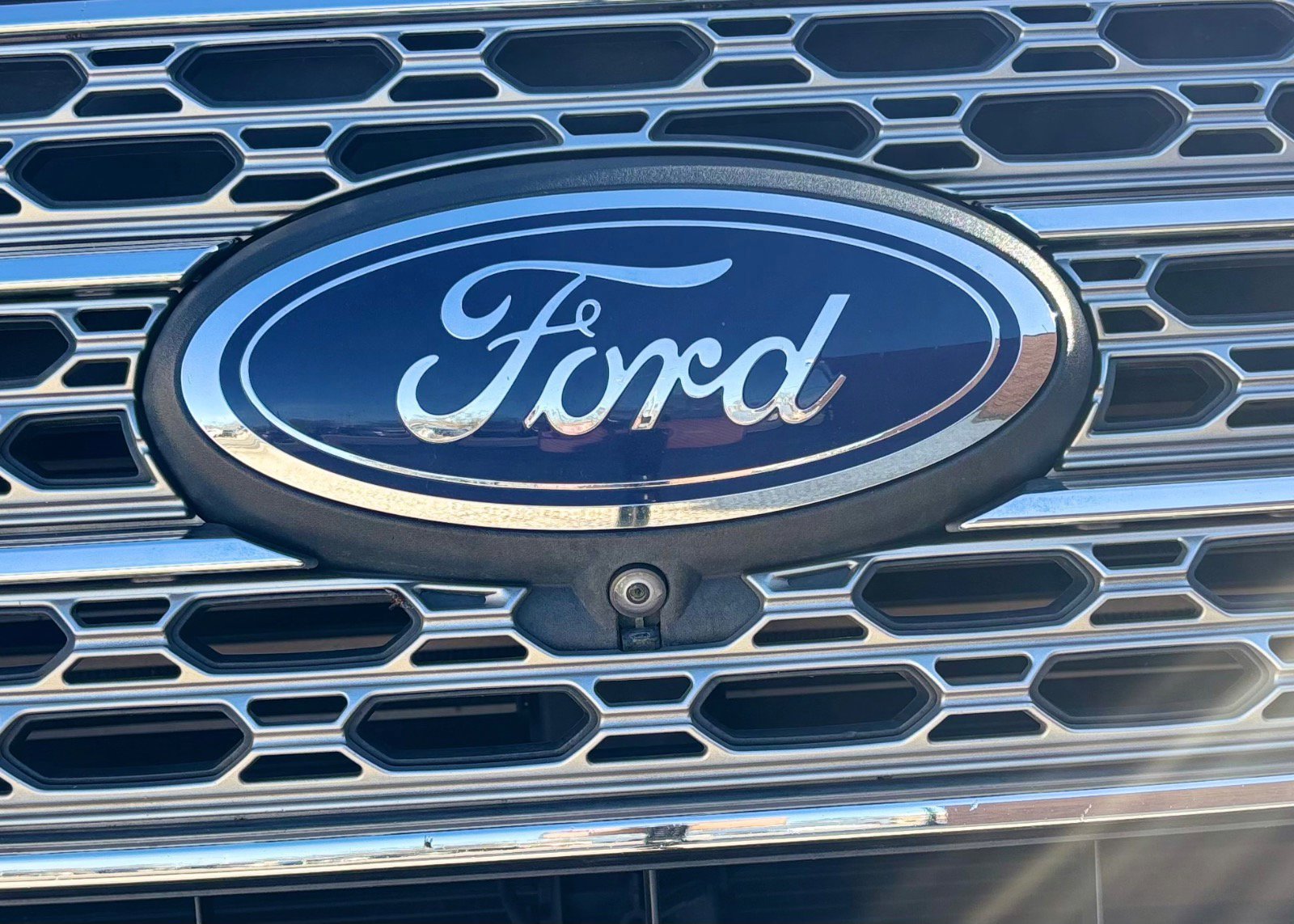 Certified 2020 Ford Explorer Limited image 15