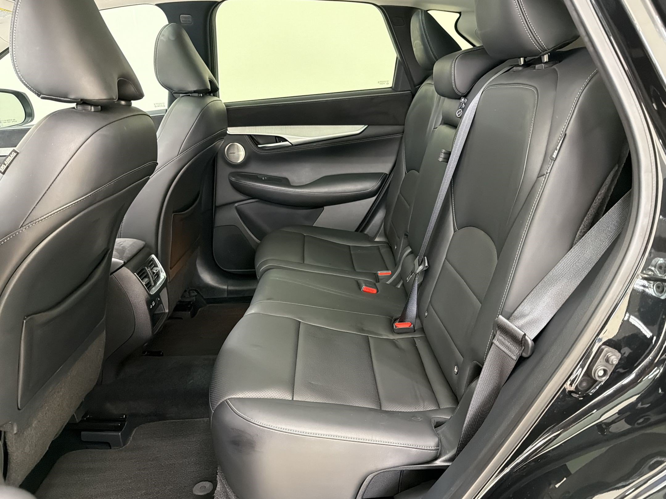Used 2023 INFINITI QX50 Sensory FWD image 14