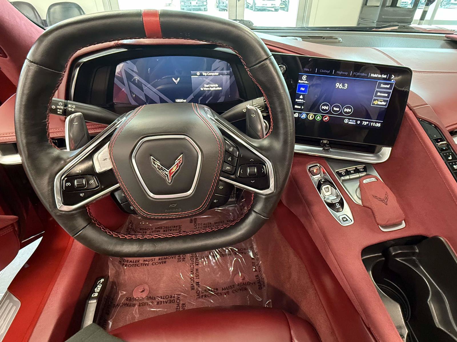 Used 2021 Chevrolet Corvette Stingray Premium Conv w/ Z51 Performance Package RWD image 11