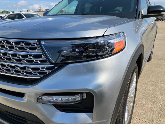 Certified 2024 Ford Explorer Limited w/ Limited Technology Package AWD/4WD image 10