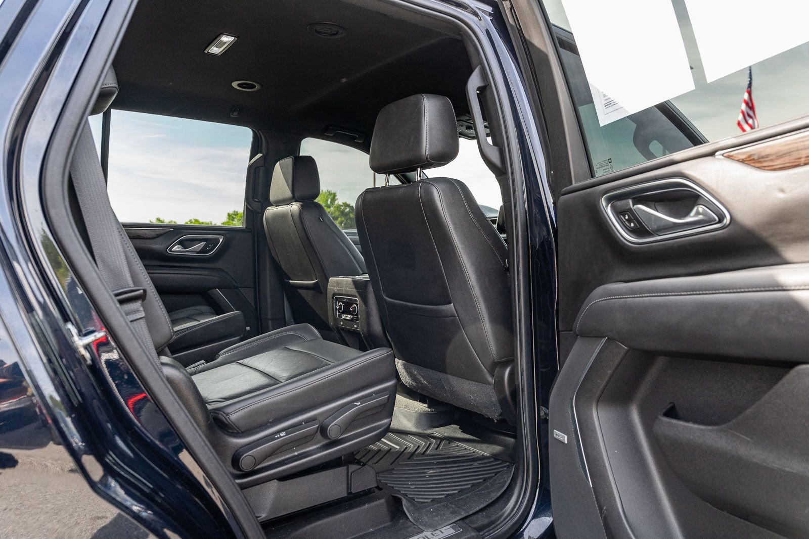 Used 2021 Chevrolet Tahoe LT image 13