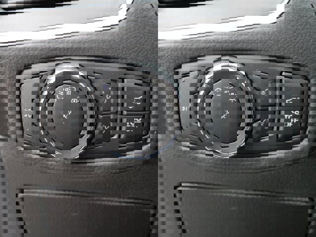 Certified 2022 Ford Edge SEL w/ Convenience Package image 18