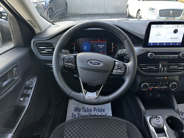 Certified 2023 Ford Escape Active AWD/4WD image 14