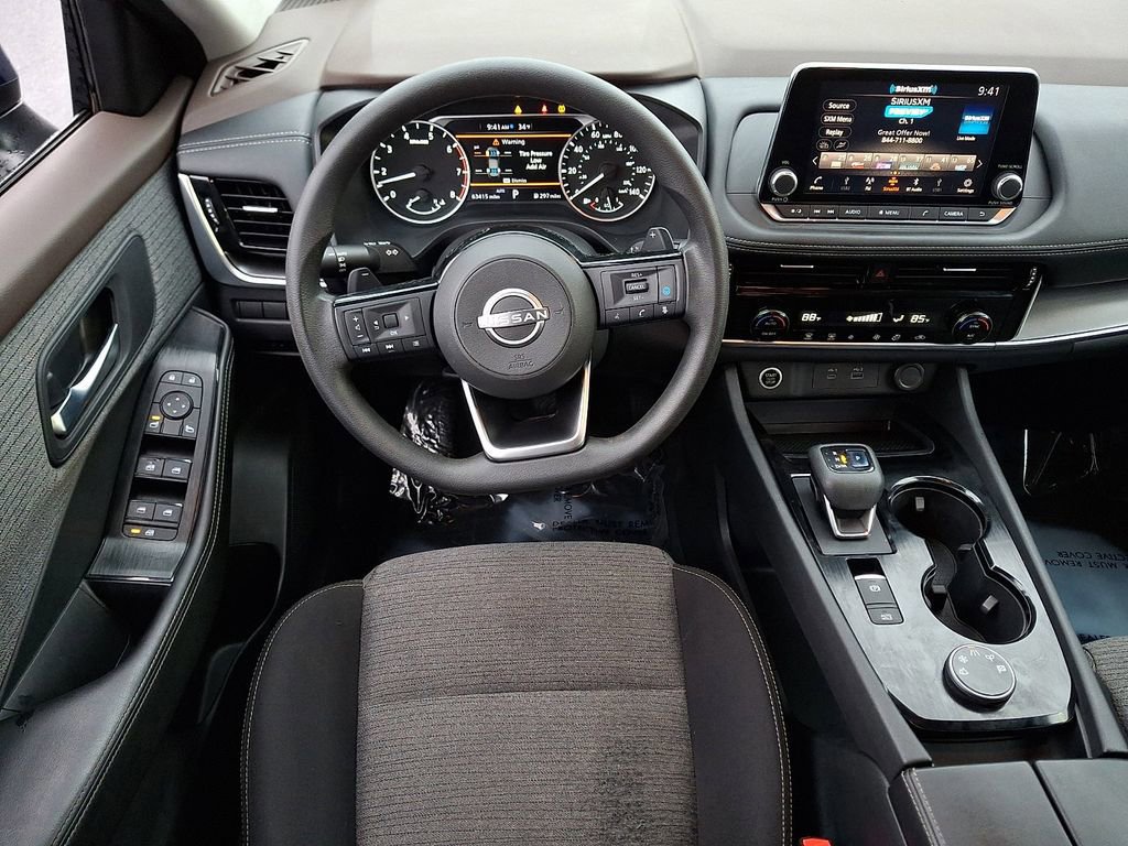 Used 2022 Nissan Rogue SV image 12