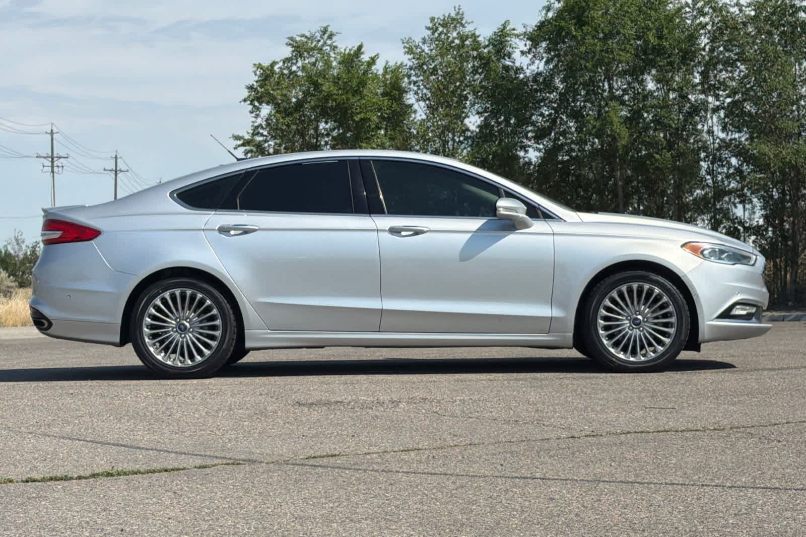 Certified 2017 Ford Fusion Titanium FWD image 8