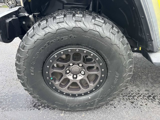 Used 2023 Jeep Wrangler Unlimited Sport AWD/4WD image 5