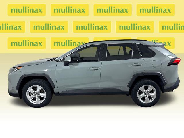 Used 2020 Toyota RAV4 XLE FWD image 12