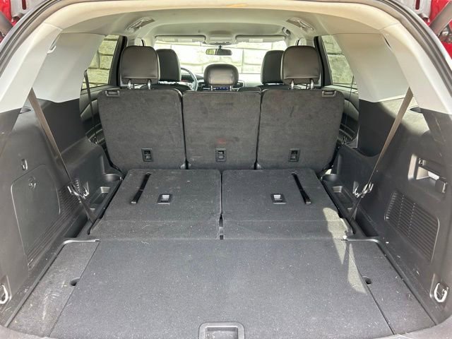 Certified 2023 Ford Explorer XLT w/ Equipment Group 202A AWD/4WD image 11