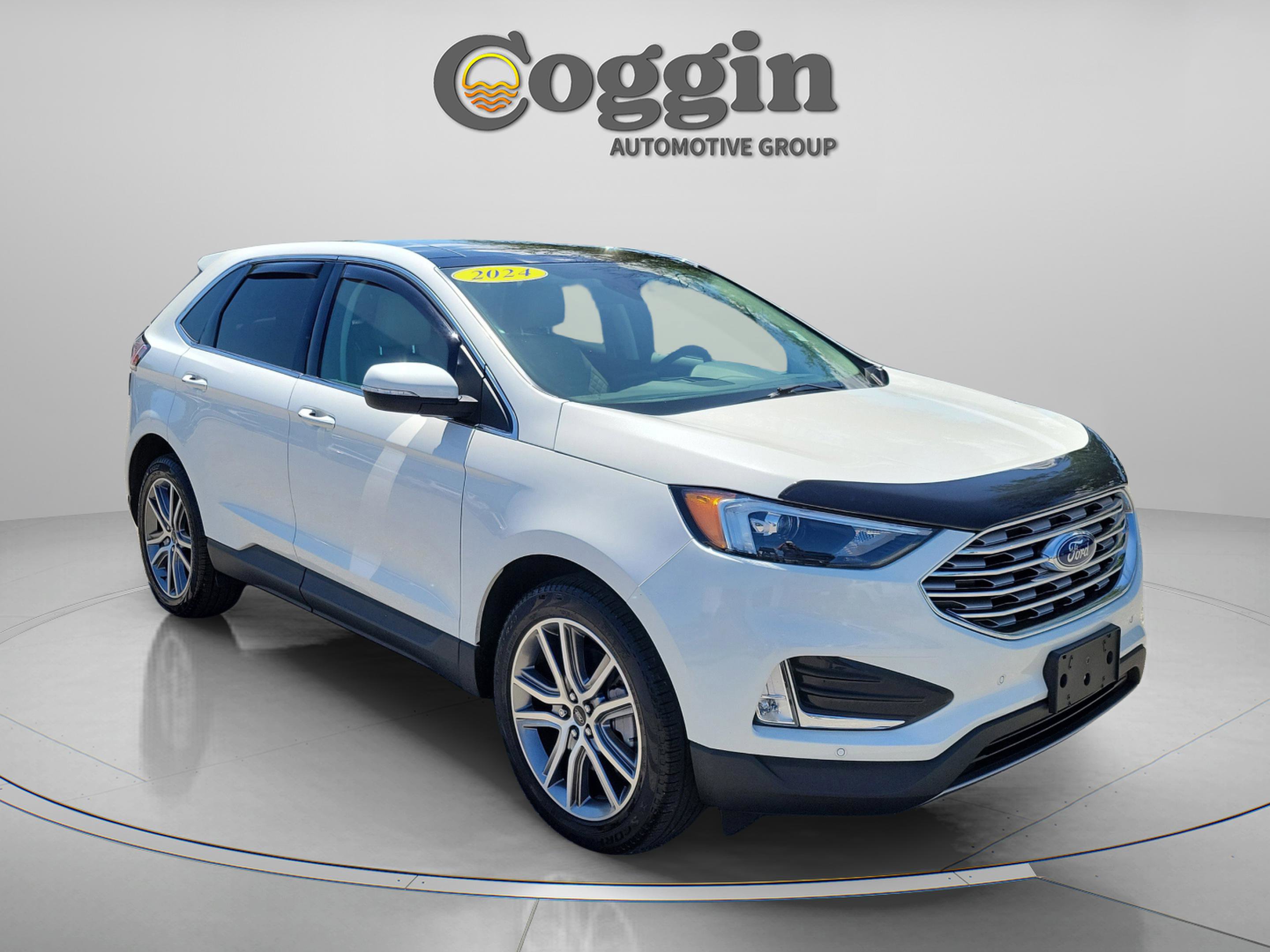Certified 2024 Ford Edge Titanium w/ Cargo Accessory Package AWD/4WD image 4