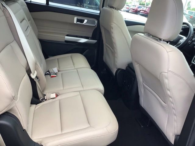 Certified 2023 Ford Explorer XLT w/ Equipment Group 202A AWD/4WD image 24