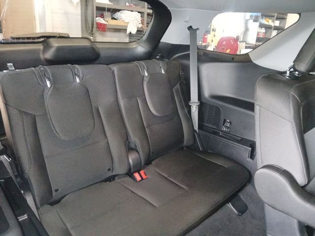 Certified 2023 Ford Explorer XLT image 48