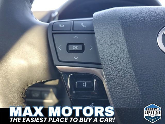 Used 2025 Toyota Camry XSE image 28