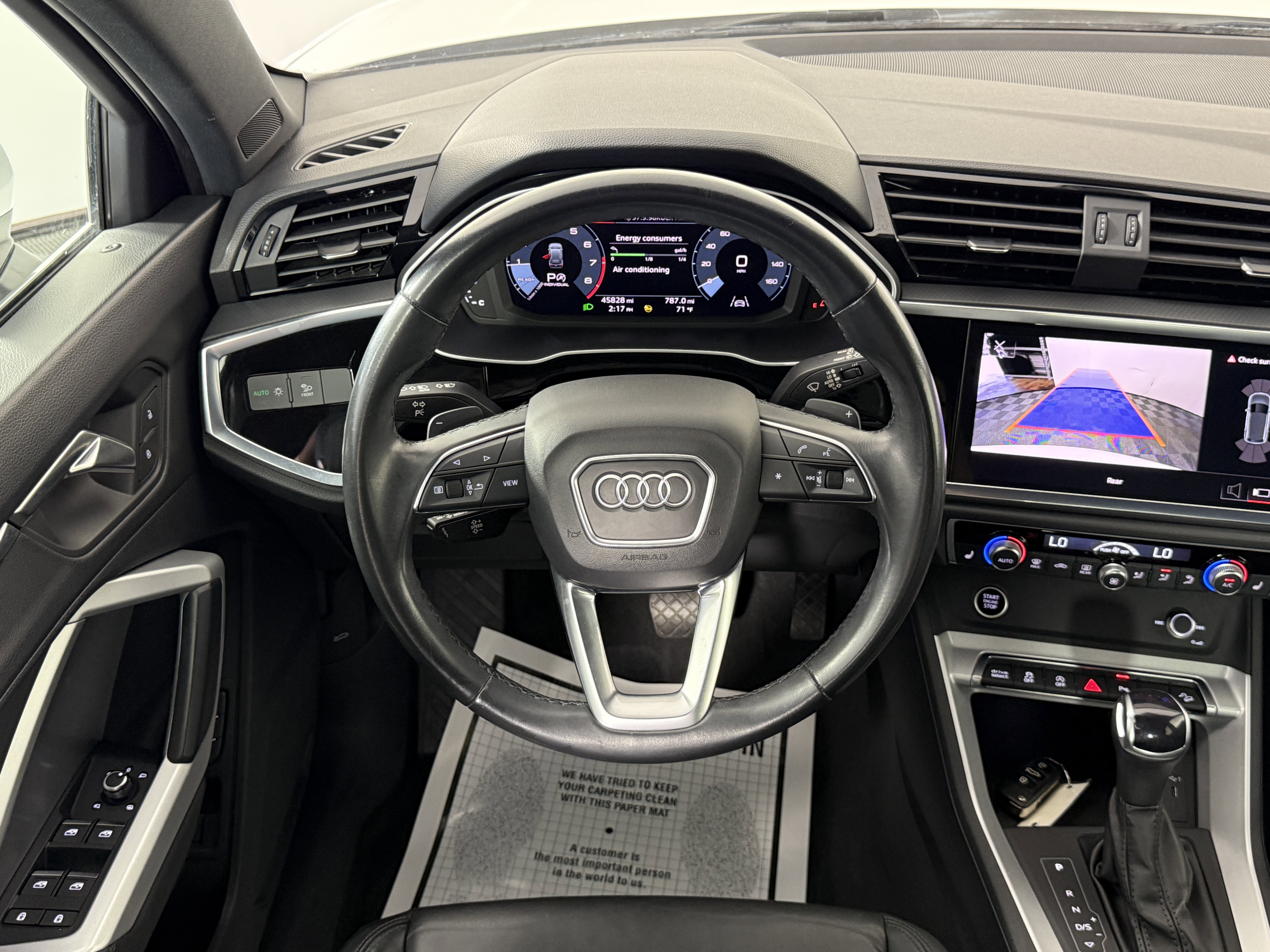 Used 2023 Audi Q3 2.0T Premium image 11