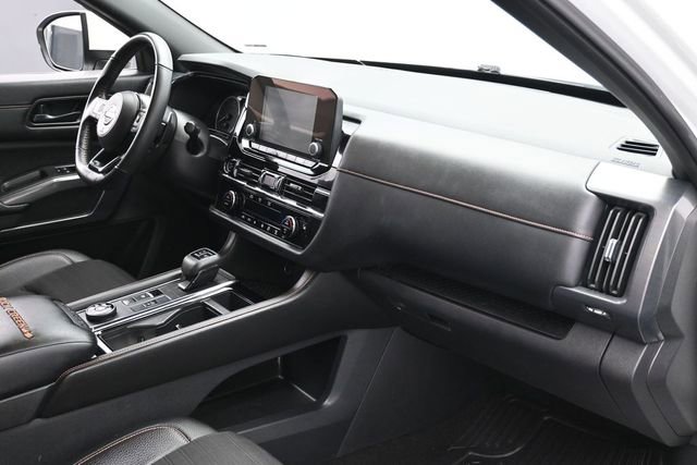 Used 2024 Nissan Pathfinder Rock Creek AWD/4WD image 29