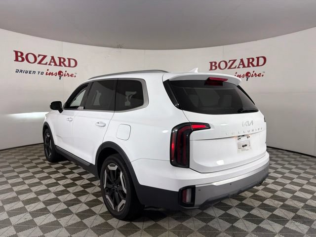 Used 2023 Kia Telluride EX AWD/4WD image 6