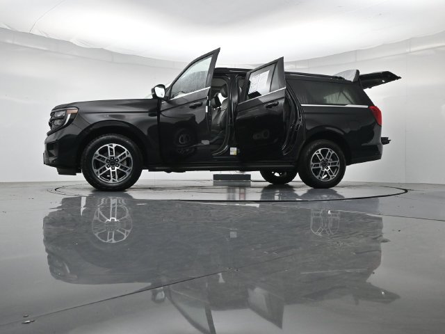Certified 2025 Ford Expedition Max Active AWD/4WD image 58