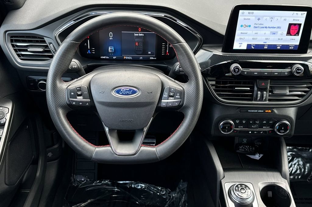 Certified 2023 Ford Escape ST-Line AWD/4WD image 14
